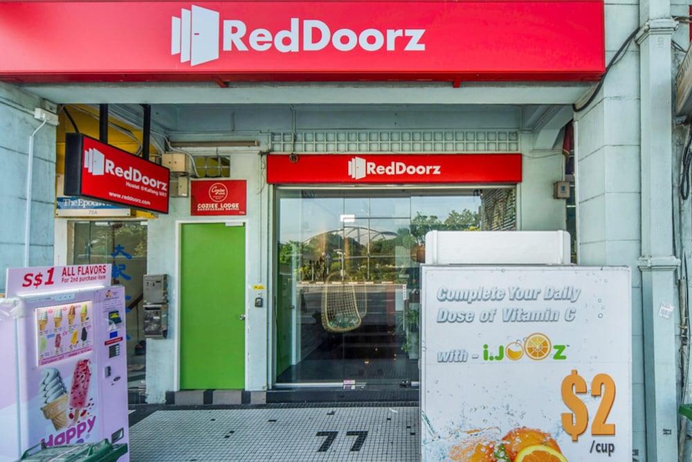 Asrama Reddoorz @ Kallang Mrt *